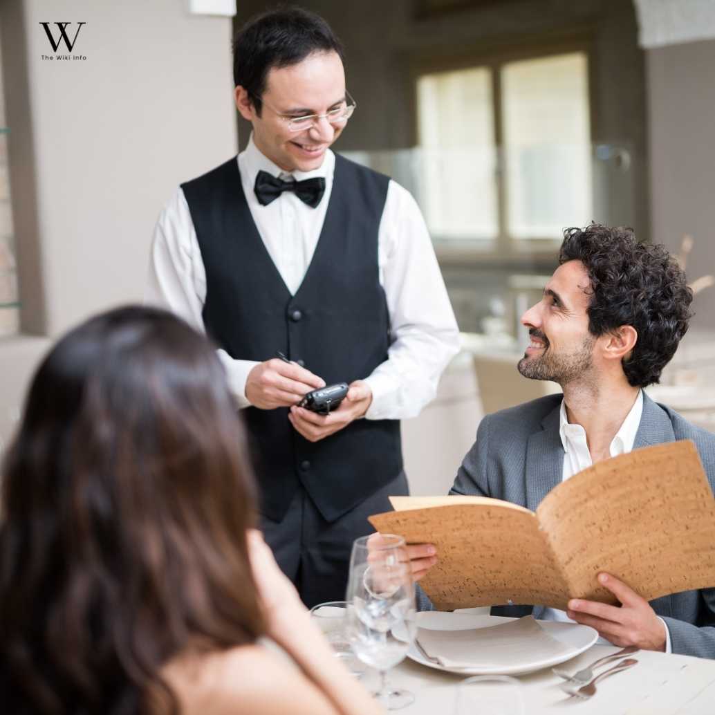 Choosing the Best Restaurant Before Ordering